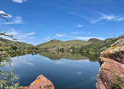 Peña Blanca Lake