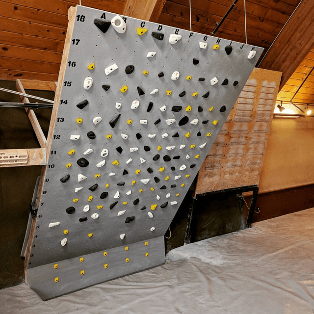 Genesis Health Club - Miramont North Climbing Gym