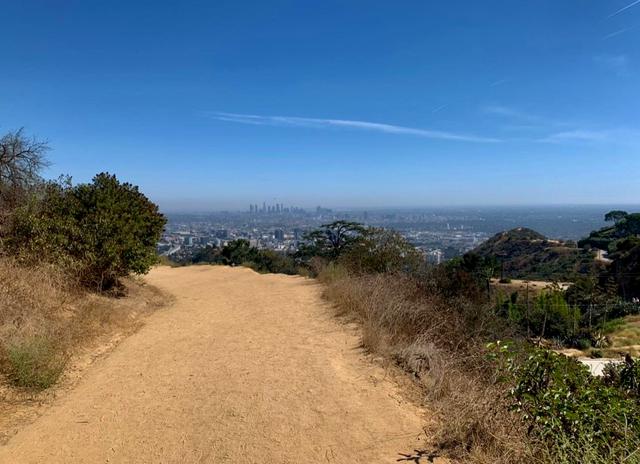 Runyon Canyon North Trailhead