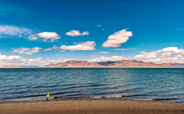 Sandhole Beach on Pyramid Lake