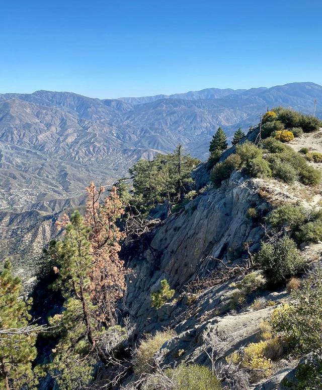 Strawberry Peak Loop Trailhead