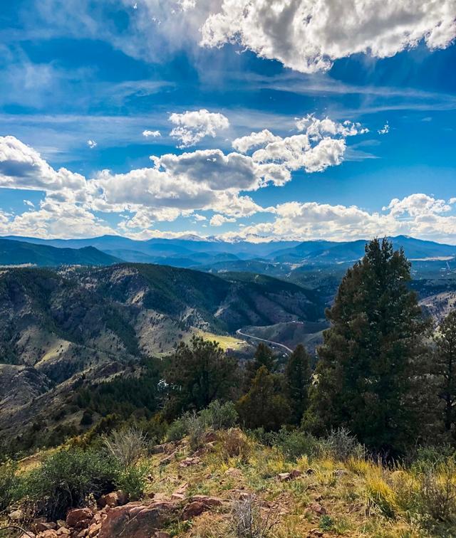 Mt. Falcon Morrison Trailhead