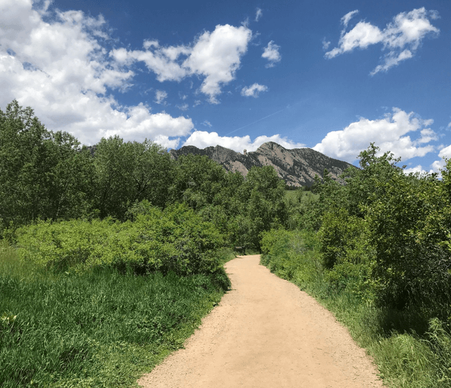 South Mesa Trailhead