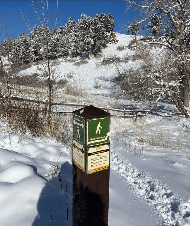 Dakota Ridge Trailhead