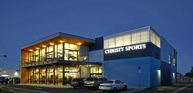 Christy Sports Ski