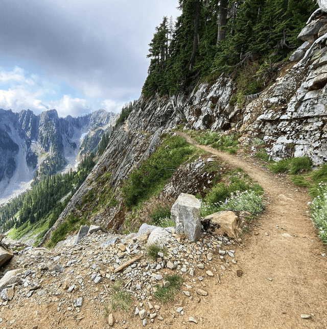 Kendall Katwalk North Trailhead