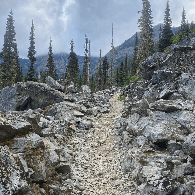 Kendall Katwalk North Trailhead