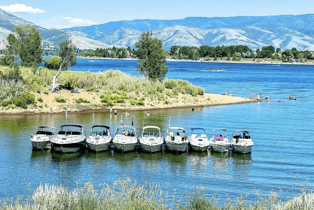 Windsurfer Beach