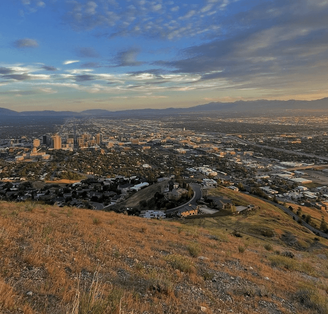 Ensign Peak Trailhead