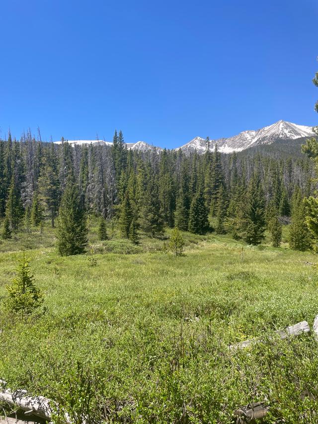 Peaks trailhead 