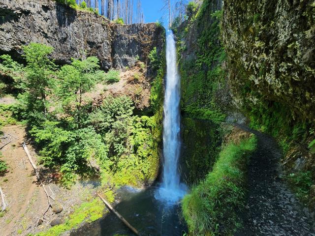 Eagle Creek Trailhead