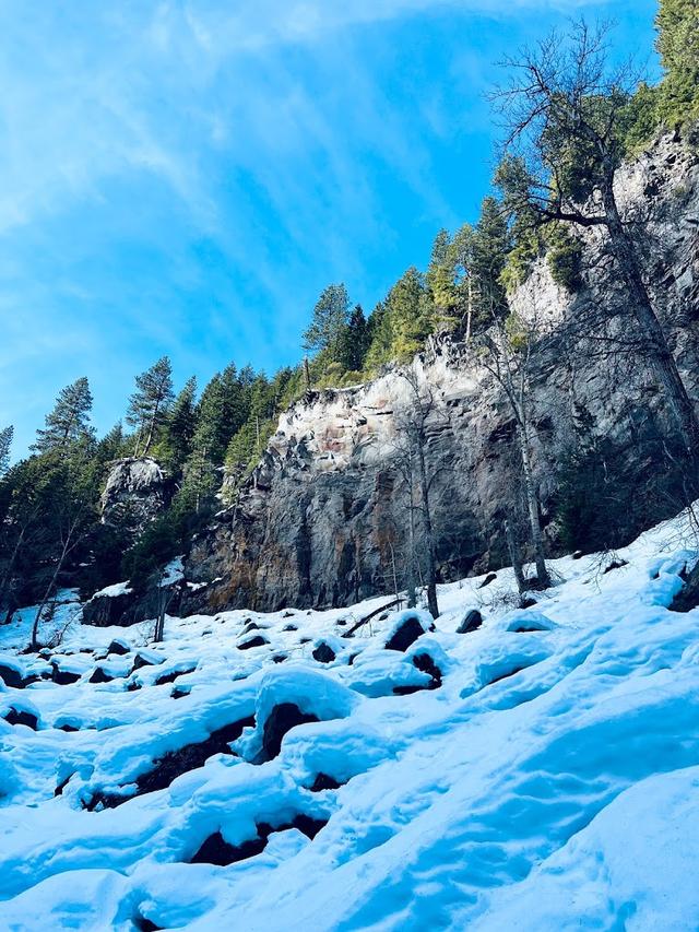 Tamanawas Falls Trailhead