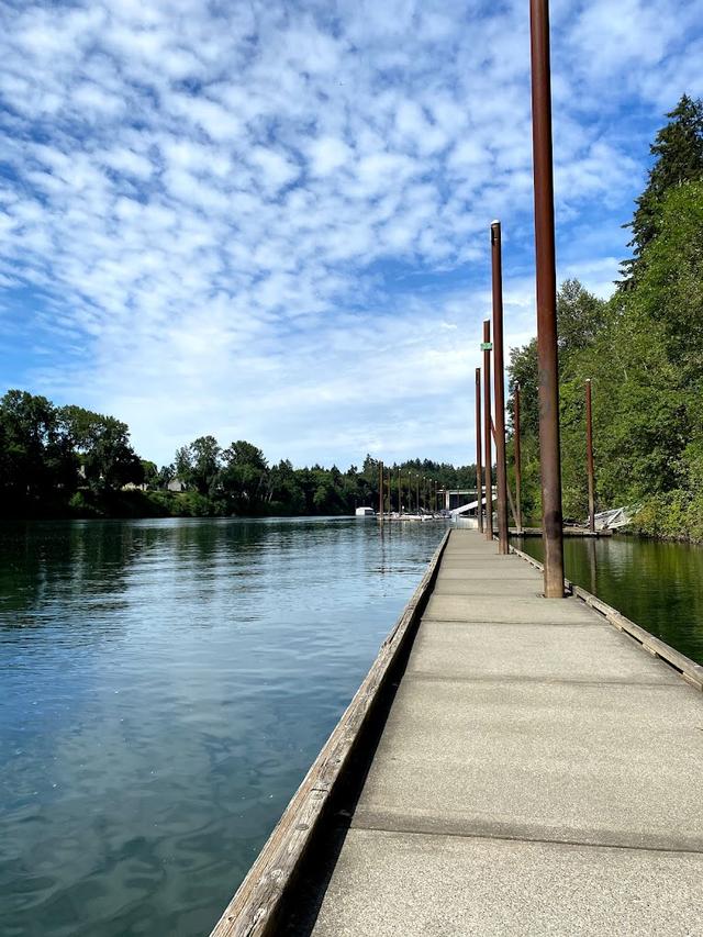 Wilsonville Memorial Park on the Willamette River