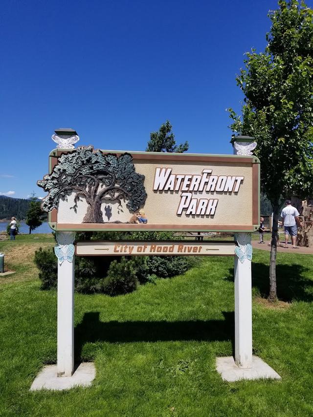 Hood River Waterfront Park on The Gorge