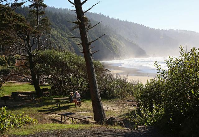 Cape Lookout State Park campground