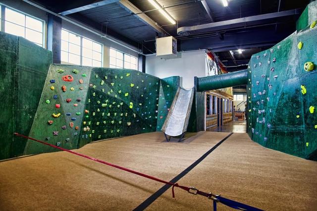 The Circuit Bouldering Gym - Northeast