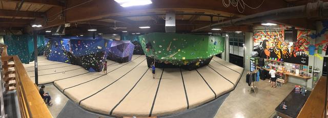 The Circuit Bouldering Gym - Southwest