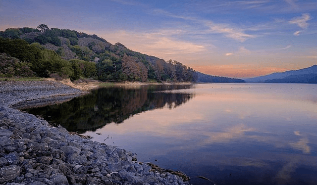 Trailhead at San Pablo Dam